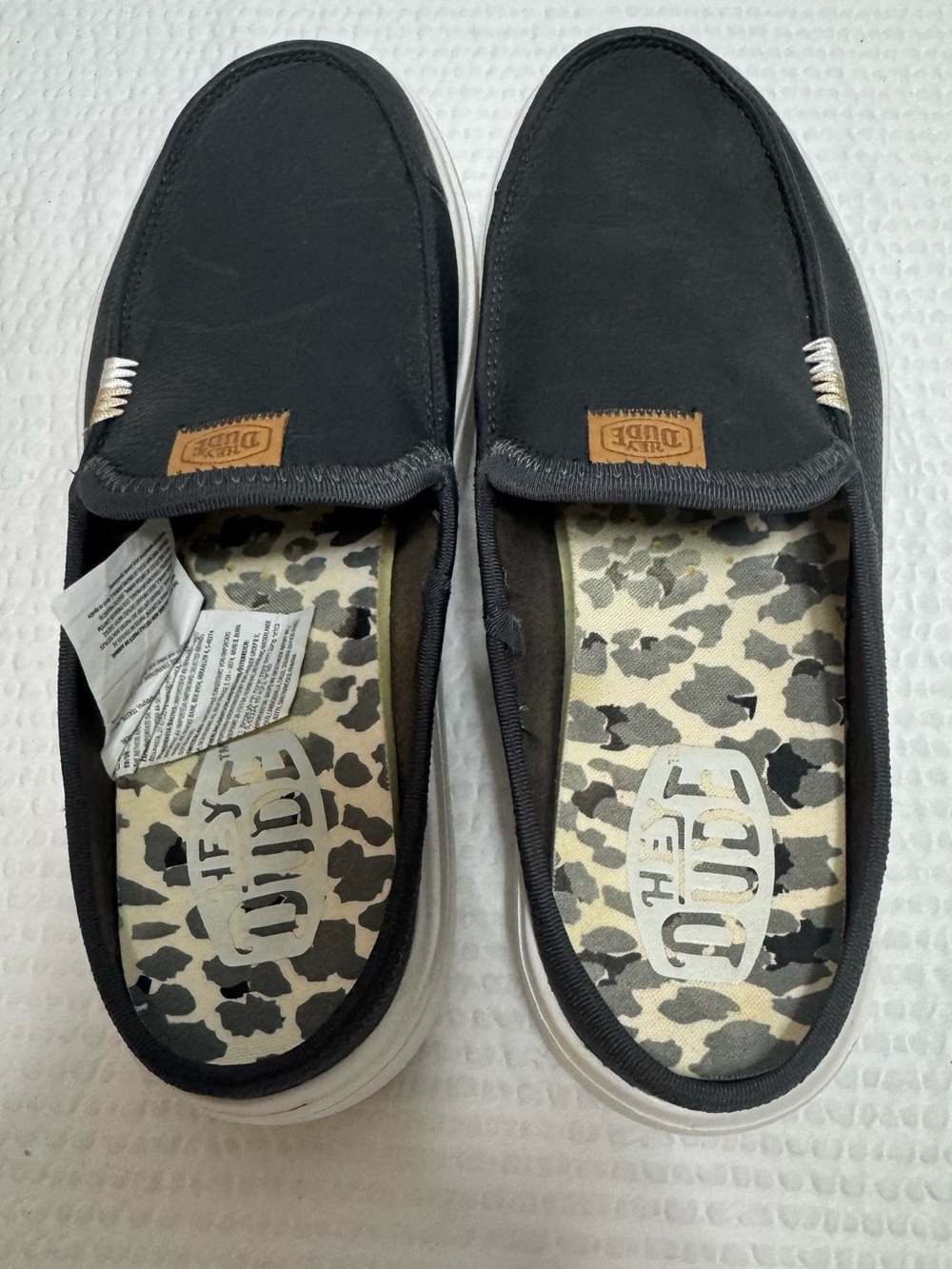 black leather Hey Dude Austin Lift slip-on white platform black size 8 - Picture 6 of 11